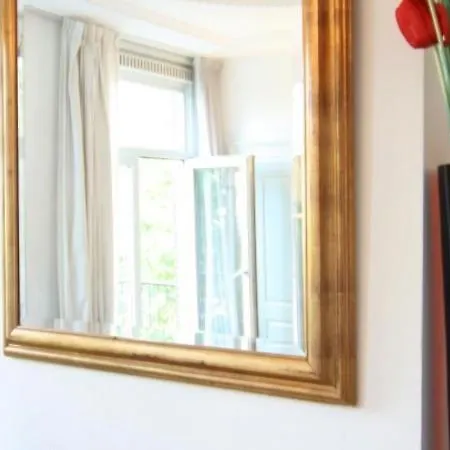 Lejlighed Top-end Refurbished Luxury Studio Sleeps 4 - Ref Amsa103 *